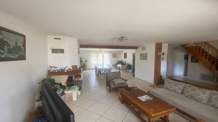 Ma-Cabane - Vente Maison COMBREUX, 158 m²