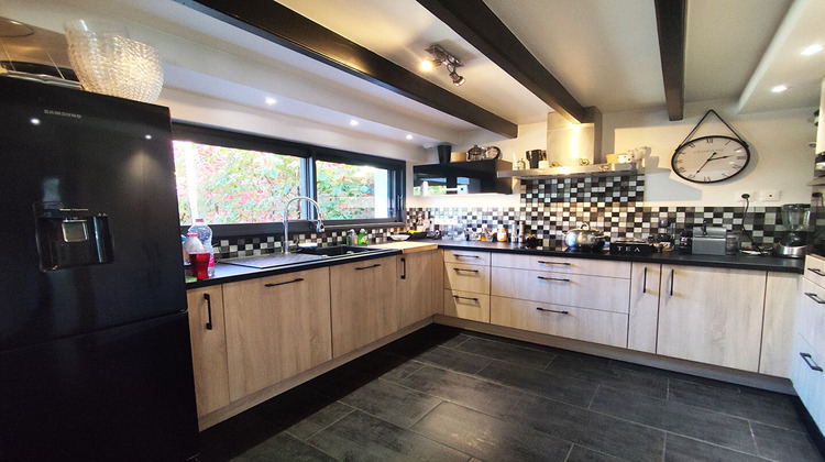 Ma-Cabane - Vente Maison COMBRIT, 154 m²