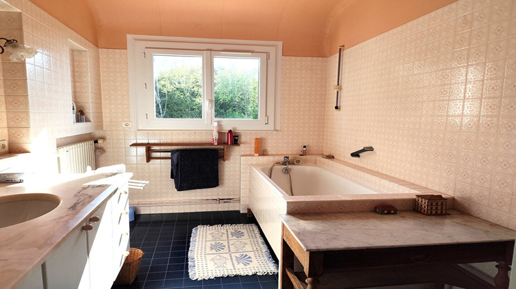 Ma-Cabane - Vente Maison COMBRIT, 194 m²