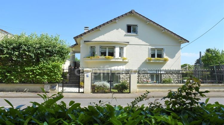 Ma-Cabane - Vente Maison COMBS LA VILLE, 135 m²