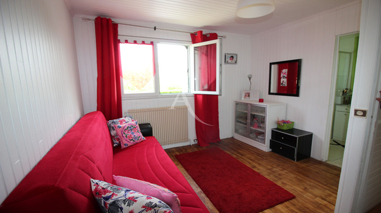 Ma-Cabane - Vente Maison COMBS-LA-VILLE, 130 m²