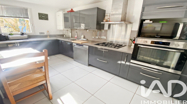 Ma-Cabane - Vente Maison Combs-la-Ville, 95 m²