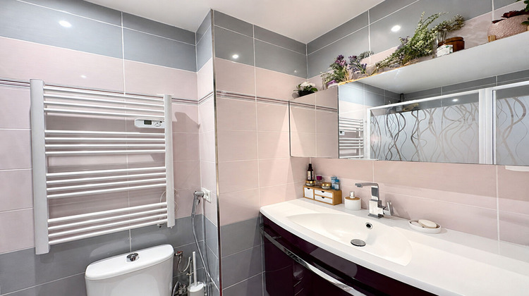 Ma-Cabane - Vente Maison COMBS-LA-VILLE, 88 m²