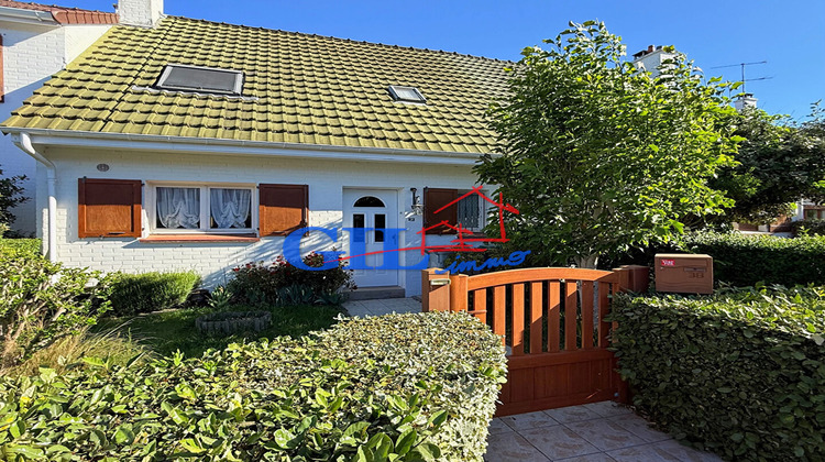 Ma-Cabane - Vente Maison COMBS-LA-VILLE, 97 m²