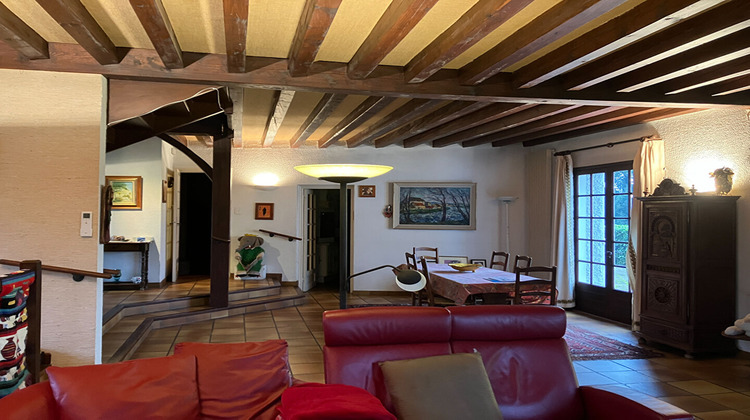 Ma-Cabane - Vente Maison COMMELLE-VERNAY, 241 m²