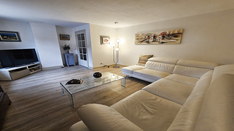 Ma-Cabane - Vente Maison Commelle-Vernay, 250 m²