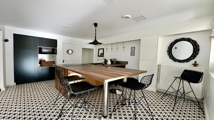 Ma-Cabane - Vente Maison COMMELLE VERNAY, 264 m²