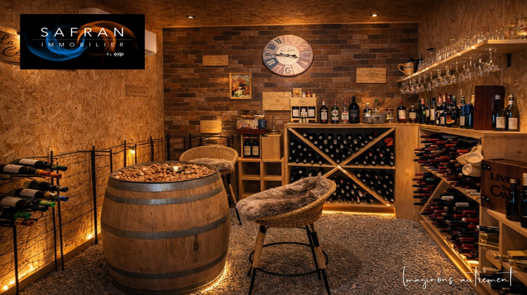 Ma-Cabane - Vente Maison Commelle-Vernay, 131 m²