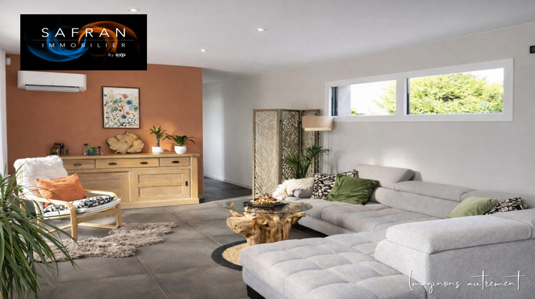 Ma-Cabane - Vente Maison Commelle-Vernay, 131 m²