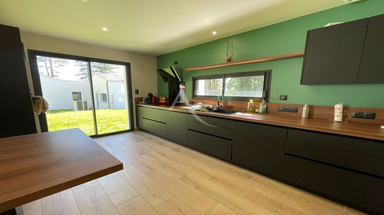 Ma-Cabane - Vente Maison COMMEQUIERS, 130 m²