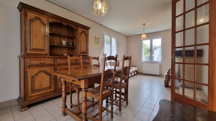 Ma-Cabane - Vente Maison COMMEQUIERS, 86 m²