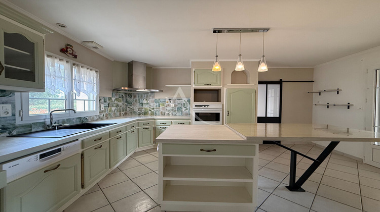 Ma-Cabane - Vente Maison COMMEQUIERS, 177 m²