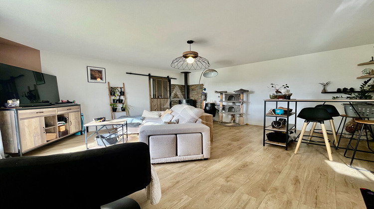 Ma-Cabane - Vente Maison COMMEQUIERS, 67 m²