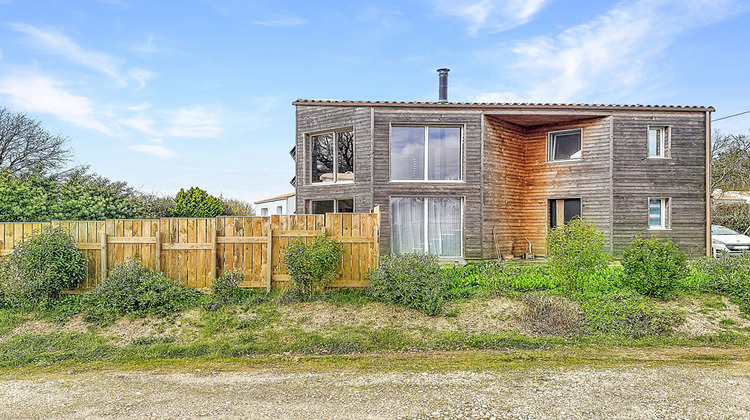 Ma-Cabane - Vente Maison COMMEQUIERS, 120 m²