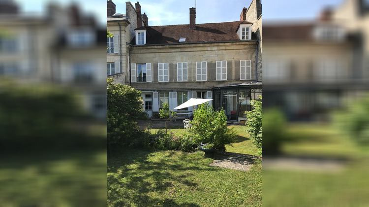 Ma-Cabane - Vente Maison COMPIEGNE, 354 m²