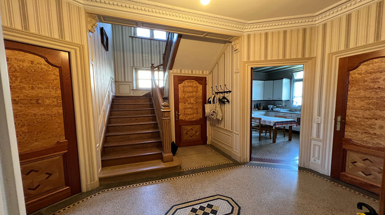 Ma-Cabane - Vente Maison COMPIEGNE, 200 m²