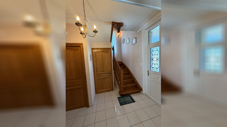 Ma-Cabane - Vente Maison COMPIEGNE, 159 m²