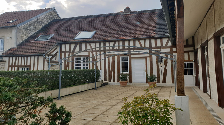 Ma-Cabane - Vente Maison COMPIEGNE, 317 m²
