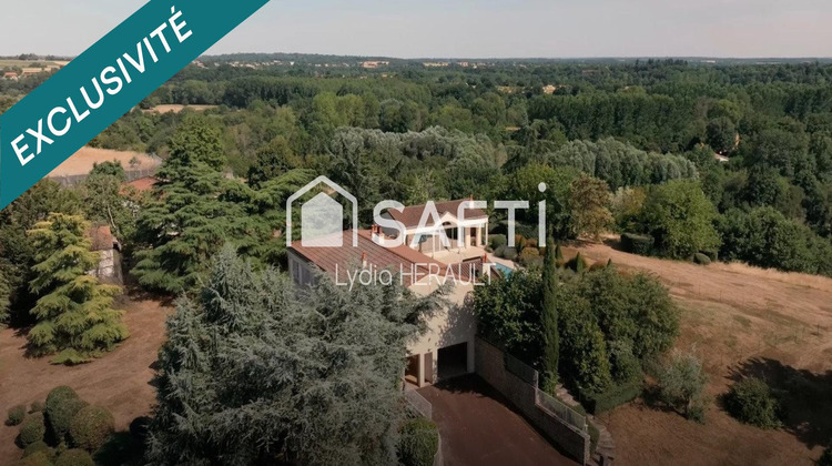 Ma-Cabane - Vente Maison Condac, 266 m²