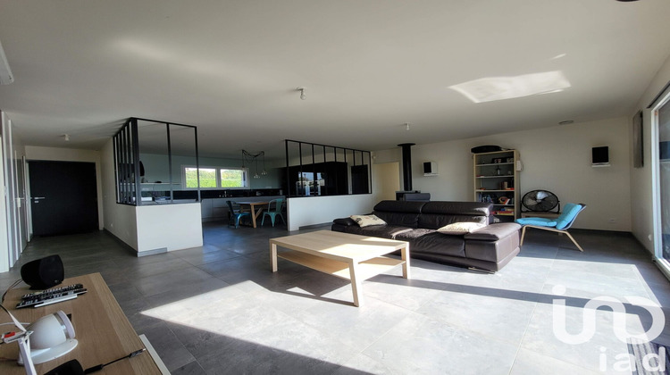 Ma-Cabane - Vente Maison Condac, 137 m²