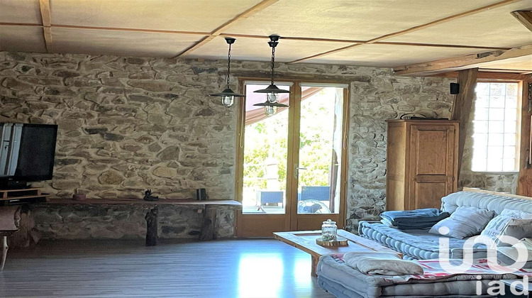 Ma-Cabane - Vente Maison Condat-sur-Ganaveix, 258 m²