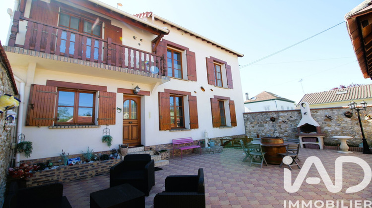 Ma-Cabane - Vente Maison Condé-Sainte-Libiaire, 117 m²