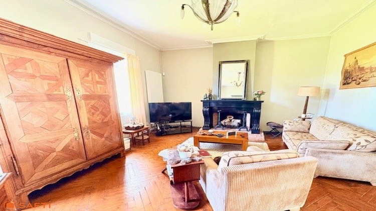 Ma-Cabane - Vente Maison Conde-sur-l'Escaut, 274 m²