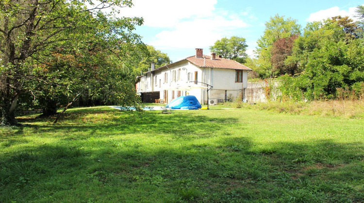 Ma-Cabane - Vente Maison CONFOLENS, 151 m²