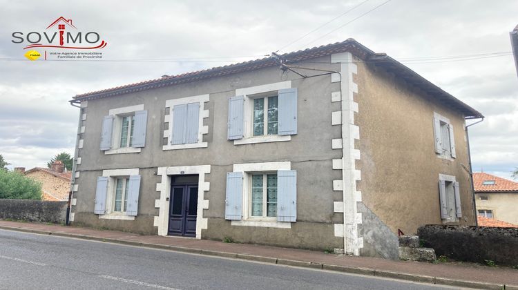 Ma-Cabane - Vente Maison Confolens, 170 m²