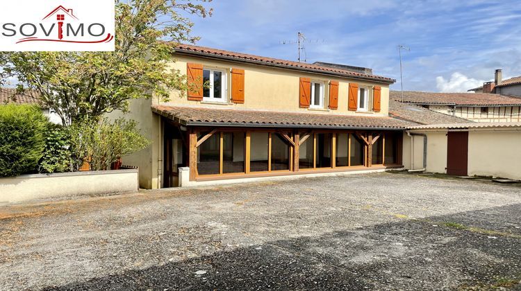 Ma-Cabane - Vente Maison Confolens, 139 m²