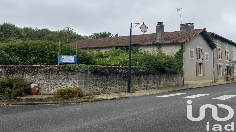 Ma-Cabane - Vente Maison Confolens, 180 m²