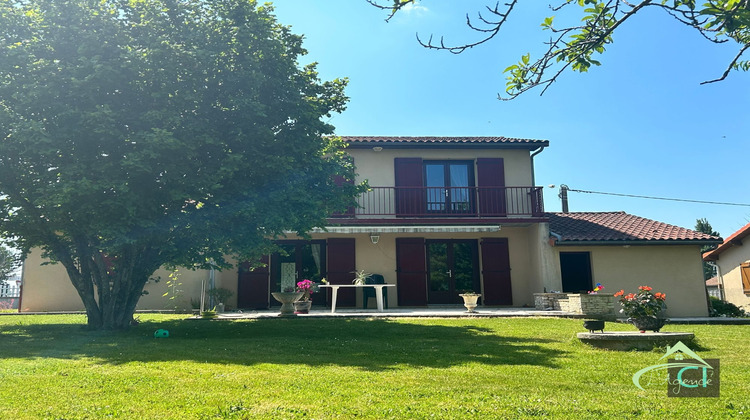Ma-Cabane - Vente Maison Confolens, 124 m²