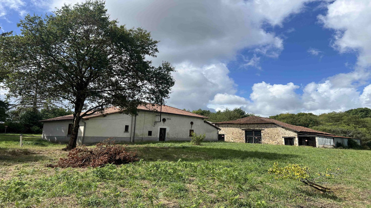 Ma-Cabane - Vente Maison Confolens, 114 m²