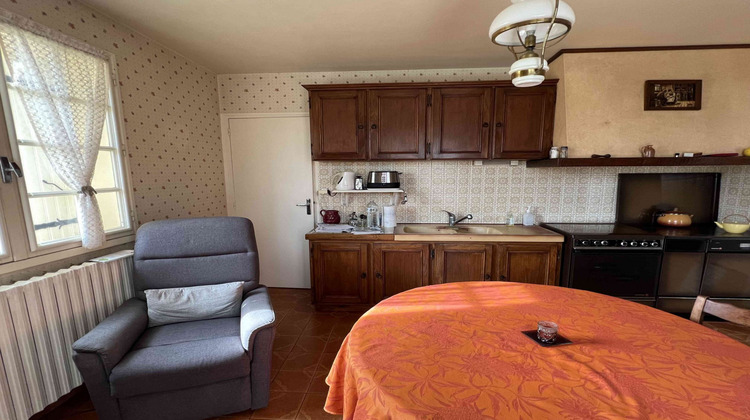 Ma-Cabane - Vente Maison Confolens, 148 m²