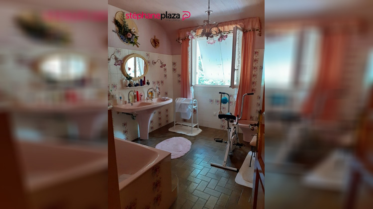 Ma-Cabane - Vente Maison CONFORT-MEILARS, 265 m²