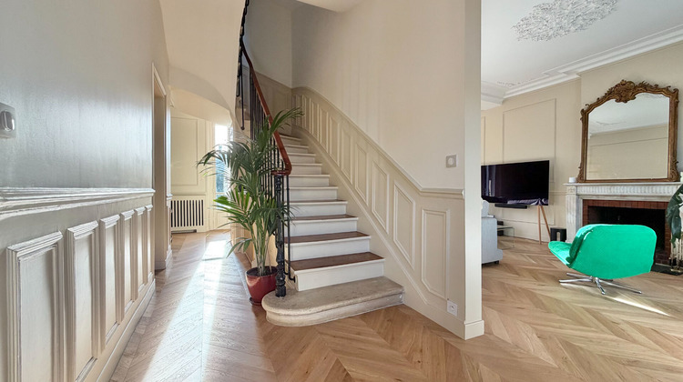 Ma-Cabane - Vente Maison CORBEIL-ESSONNES, 209 m²