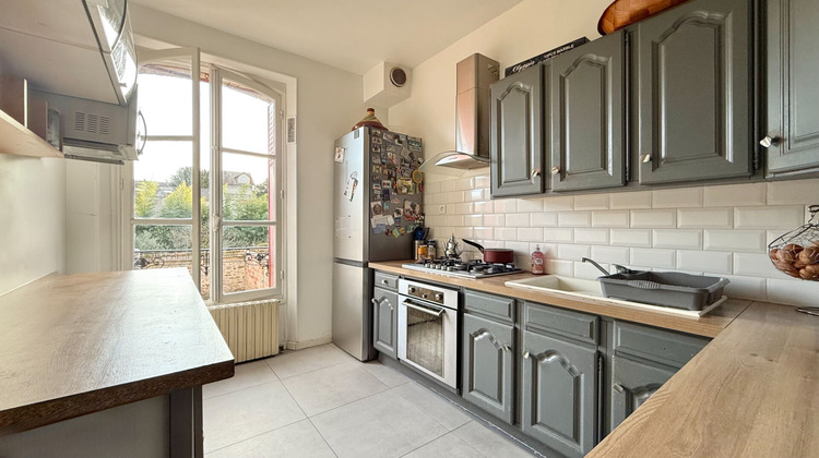 Ma-Cabane - Vente Maison CORBEIL-ESSONNES, 105 m²