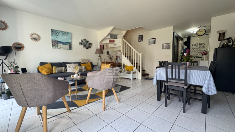 Ma-Cabane - Vente Maison CORBEIL-ESSONNES, 80 m²