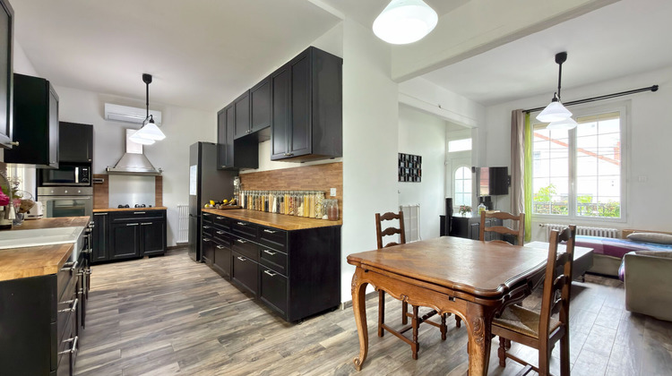 Ma-Cabane - Vente Maison CORBEIL-ESSONNES, 100 m²