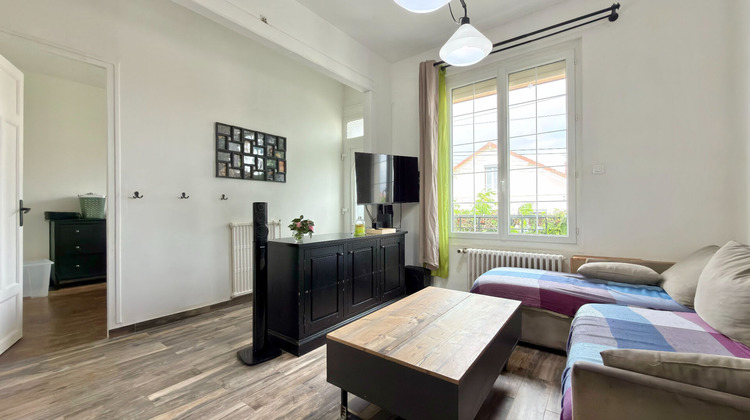 Ma-Cabane - Vente Maison CORBEIL-ESSONNES, 100 m²