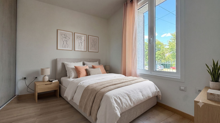 Ma-Cabane - Vente Maison CORBEIL-ESSONNES, 140 m²