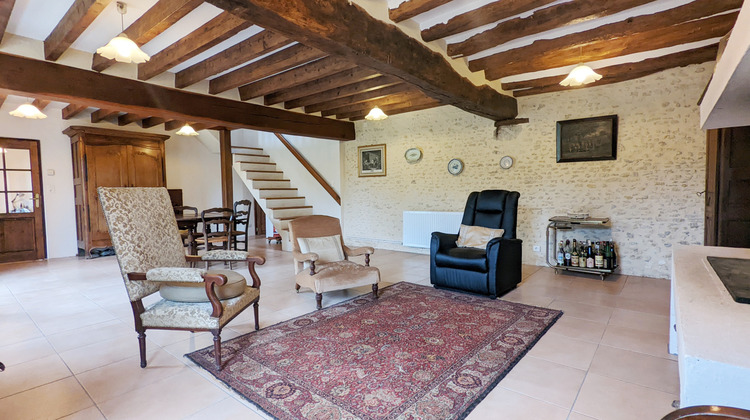 Ma-Cabane - Vente Maison Corbeilles, 165 m²