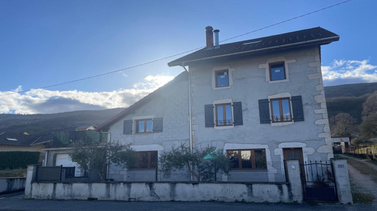 Ma-Cabane - Vente Maison CORBONOD, 213 m²