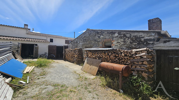 Ma-Cabane - Vente Maison CORCOUE-SUR-LOGNE, 100 m²