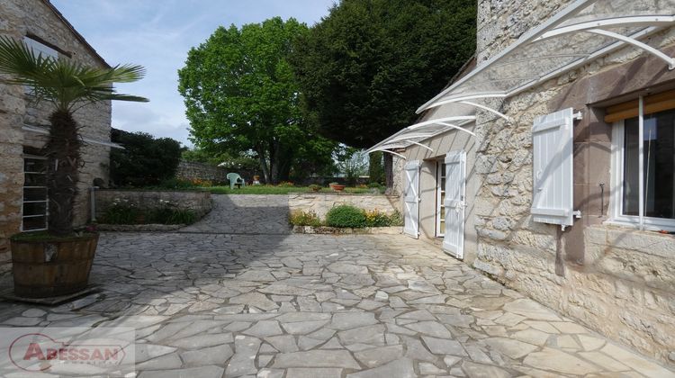 Ma-Cabane - Vente Maison CORDES-SUR-CIEL, 223 m²