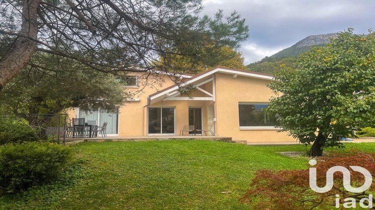 Ma-Cabane - Vente Maison Corenc, 150 m²