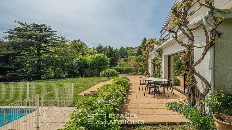 Ma-Cabane - Vente Maison CORENC, 171 m²