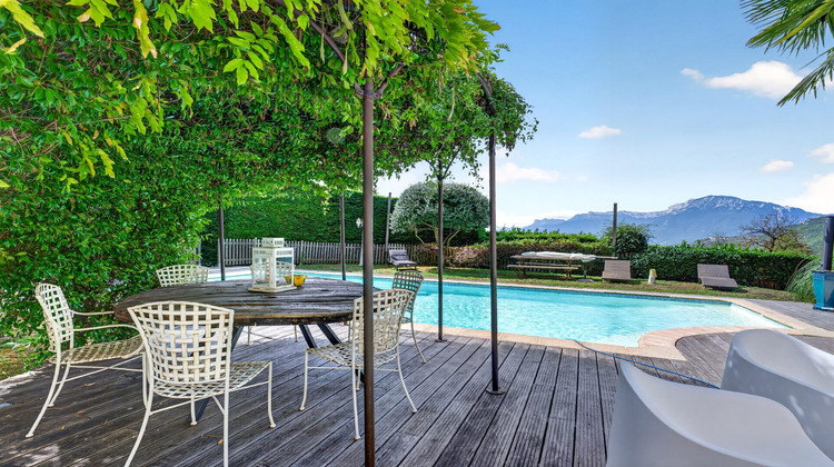 Ma-Cabane - Vente Maison Corenc, 335 m²