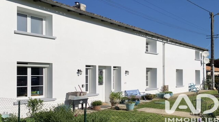 Ma-Cabane - Vente Maison Corme-Royal, 155 m²
