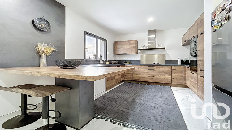 Ma-Cabane - Vente Maison Corneilhan, 140 m²